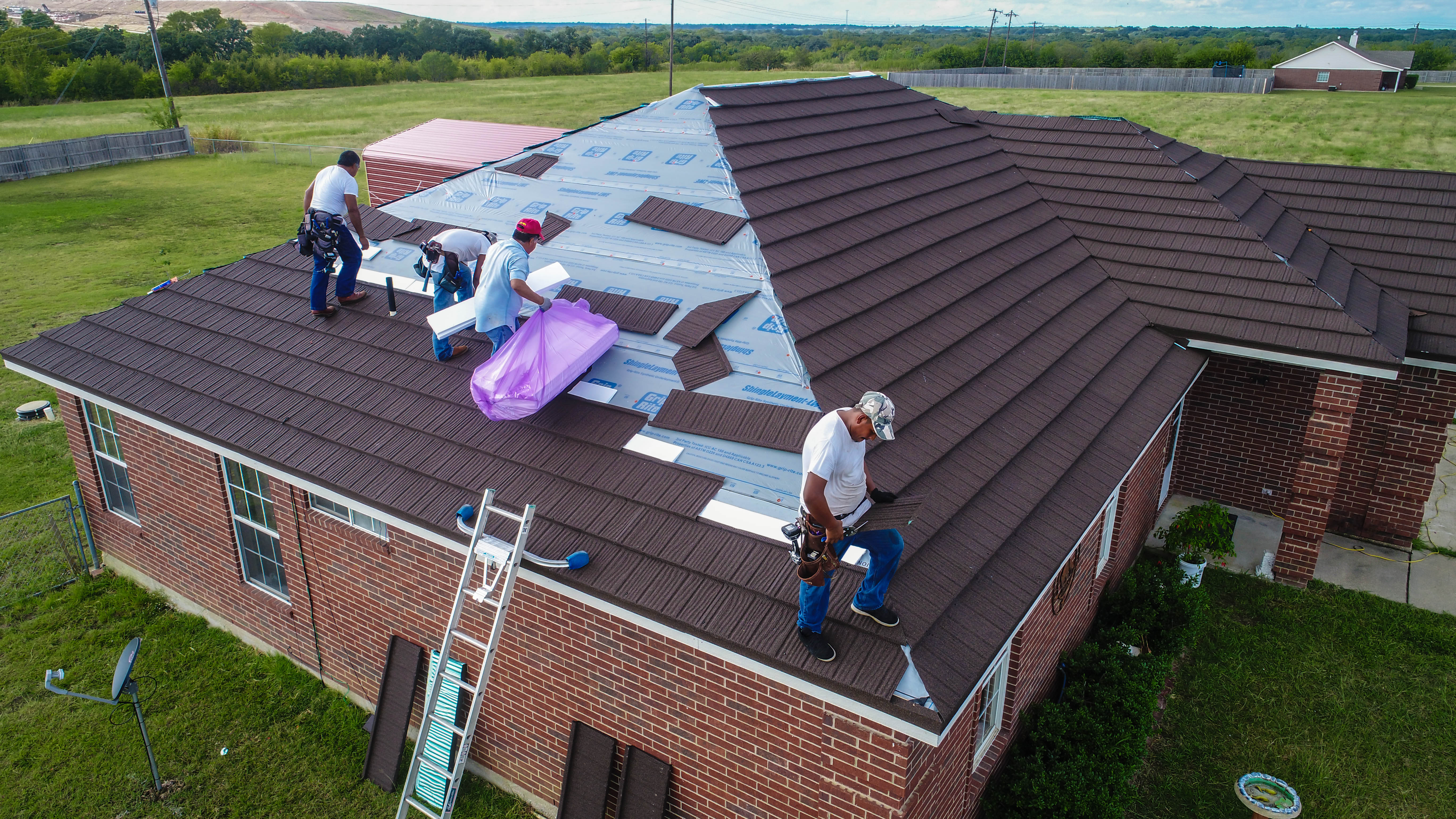 Roofing Dallas Cleburne Mansfield Roofs The Metal Roofing Shingles Will Help To Save You Up 50 On Your Electric Bills Slide Show Right Shows This Product Being Installed For